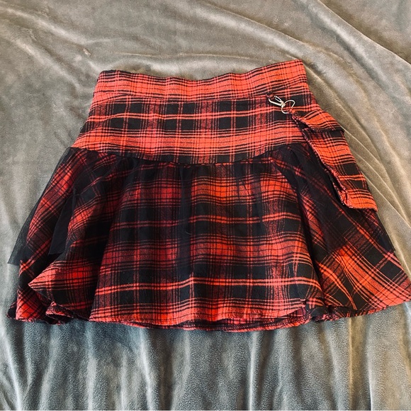 Dresses & Skirts - XS gothic plaid skirt with pouch